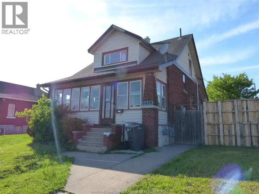Detached at 1434 TECUMSEH BOULEVARD, Windsor