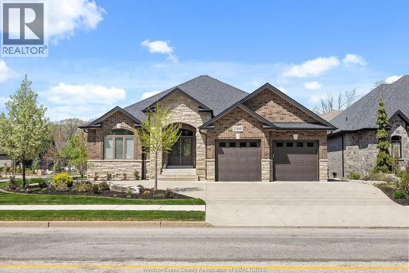 Detached at LOT 8 DISPUTED ROAD, LaSalle