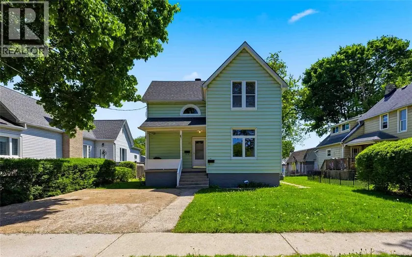 Detached at 394 Palmerston STREET South, Sarnia