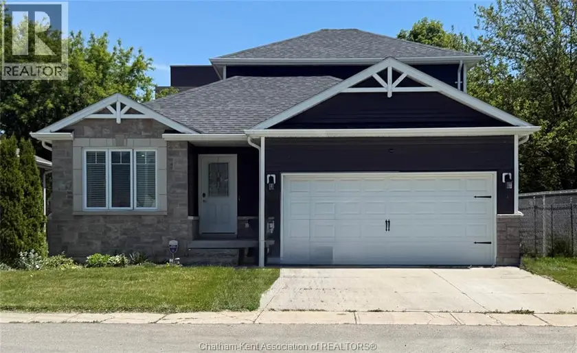 Detached at 15 LISGAR STREET, Chatham