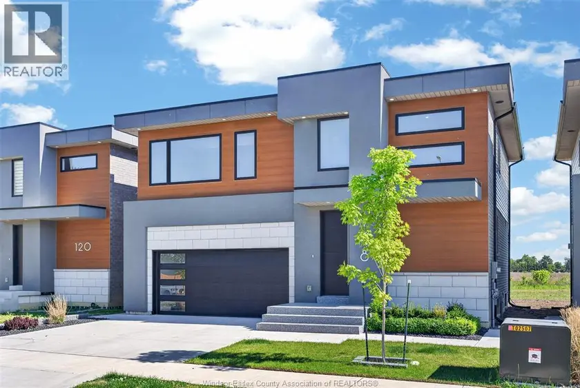 Detached at 118 Bear STREET, Essex