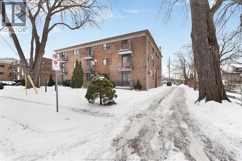 Multiplex at 1655 Rooney STREET, Windsor