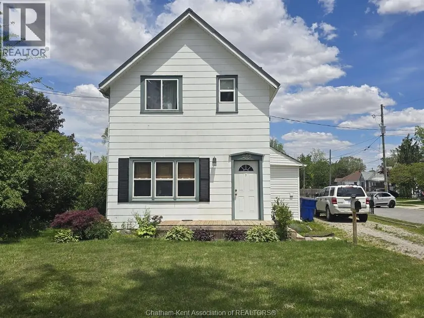 Detached at 263 DELAWARE AVENUE, Chatham