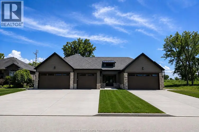 Townhouse at 408 BLAKE STREET, Lakeshore