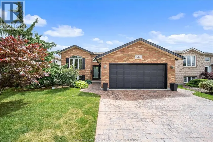 Detached at 647 ALPENROSE COURT, Windsor