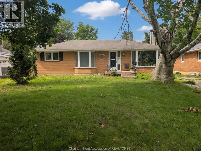 Detached at 79 Dunvegan DRIVE, Chatham