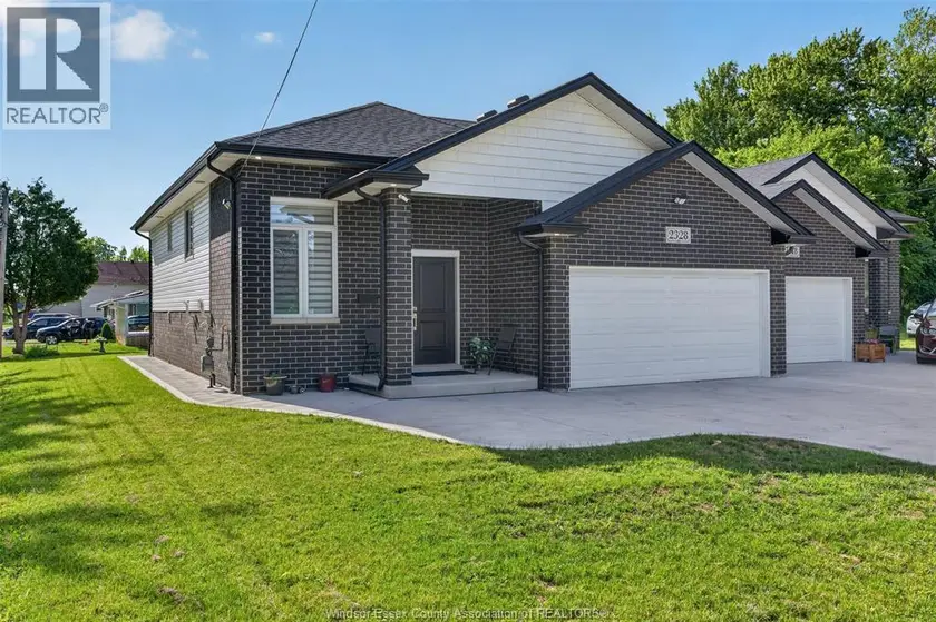 Semi-Detached/Link at 2328 Front ROAD, LaSalle