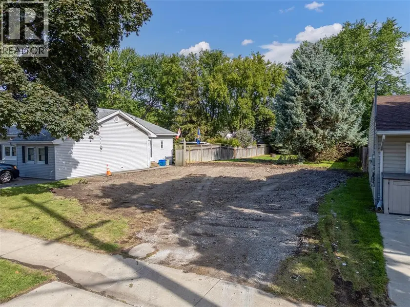 Vacant Land at 710 ALEXANDRA AVENUE, Point Edward