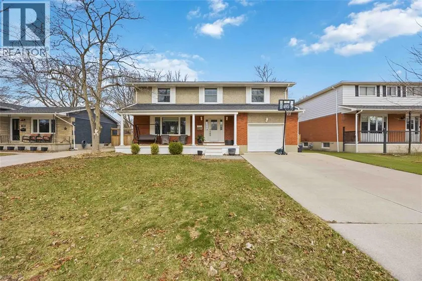 Detached at 1104 CATHCART BOULEVARD, Sarnia