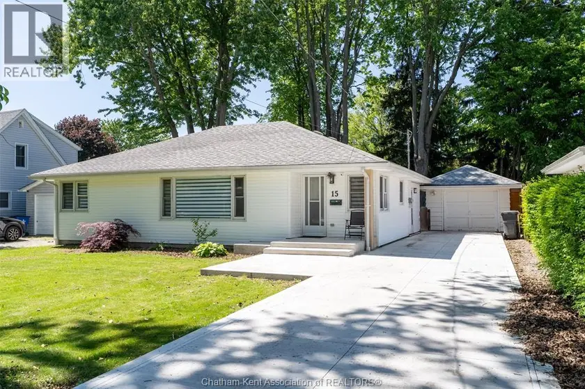 Detached at 15 O'BRIEN DRIVE, Chatham