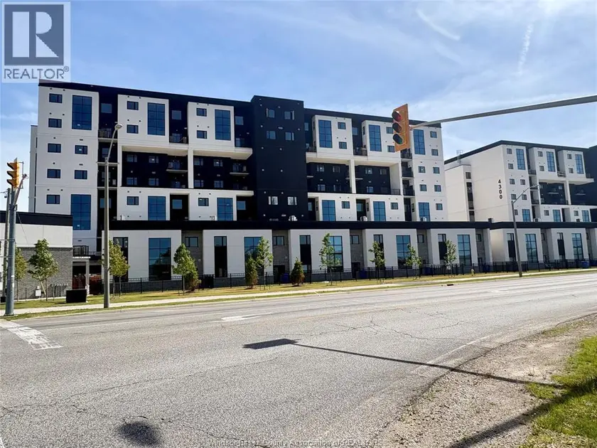 Apartment at 4400 LAURIER PARKWAY Unit# 170, LaSalle