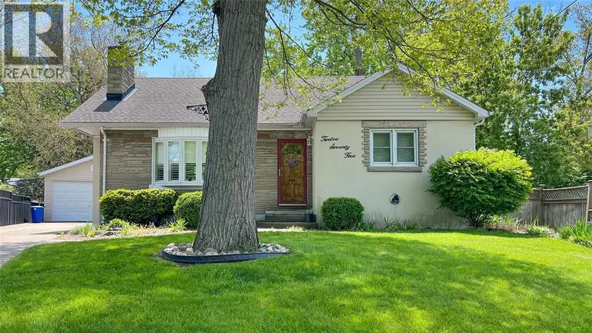 Detached at 1275 WEBSTER DRIVE, Sarnia