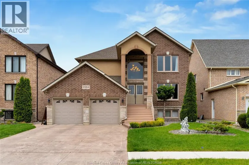 Detached at 2264 DANDURAND, Windsor
