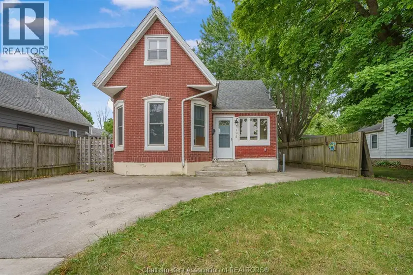 Detached at 194 Murray STREET, Chatham