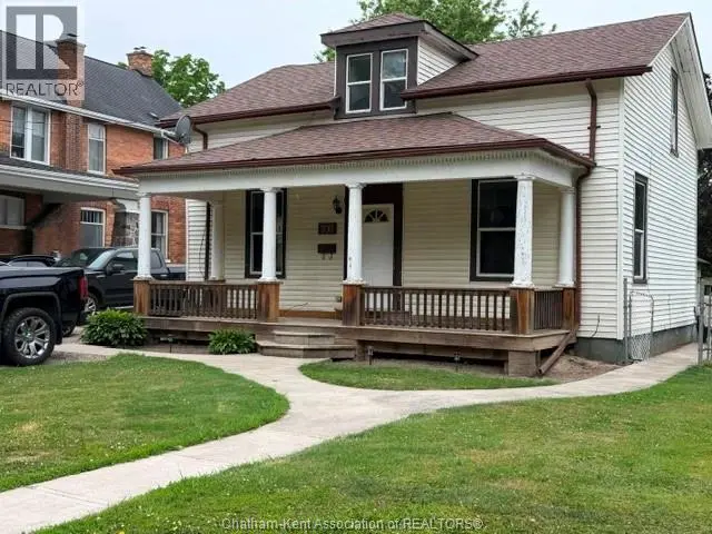 Detached at 303 Wellington STREET West, Chatham