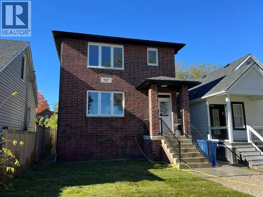 Detached at 917 Mckay AVENUE Unit# Front, Windsor