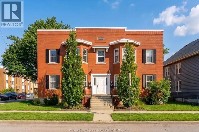 Apartment at 485 LOUIS AVENUE
