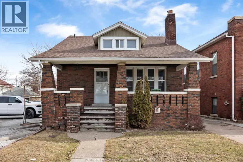 Detached at 636 PARTINGTON AVENUE, Windsor