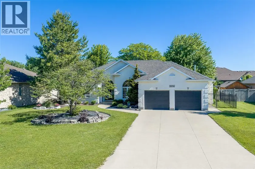 Detached at 3574 REAR STREET, Plympton-Wyoming