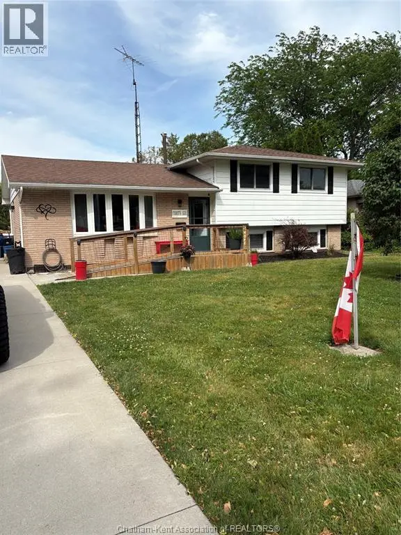 Detached at 46 OTTAWA DRIVE, Chatham