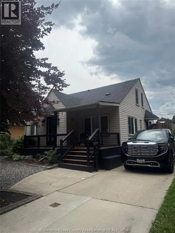 Detached at 1909 ARTHUR ROAD Unit# UPPER, Windsor