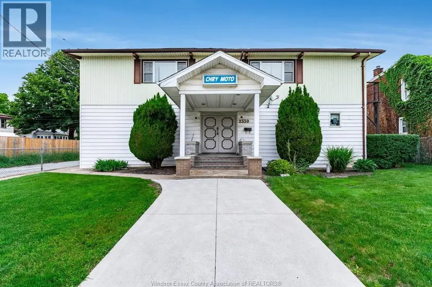 Detached at 2330-2334 McDougall, Windsor