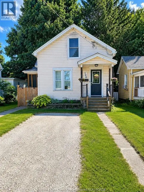 Detached at 198 Raleigh, Chatham