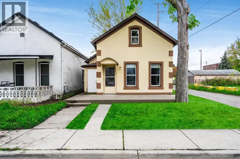 Detached at 559 Chatham STREET East, Windsor
