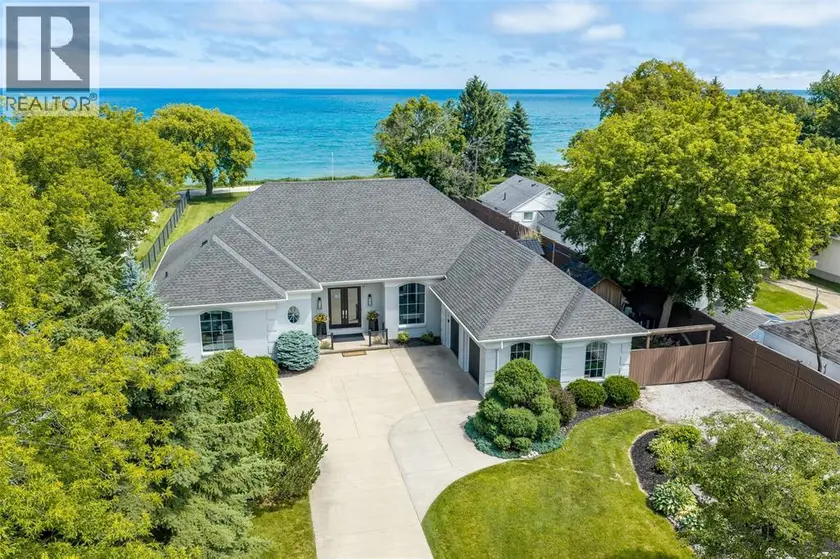 Detached at 2120 HURON SHORES DRIVE, Sarnia