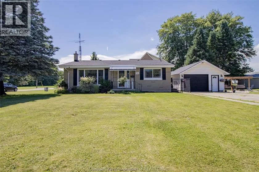 Detached at 67 Walnut DRIVE, Wallaceburg