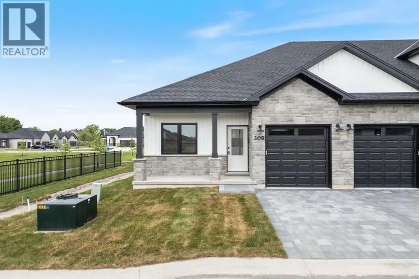 Townhouse at 520 ANISE LANE, Sarnia