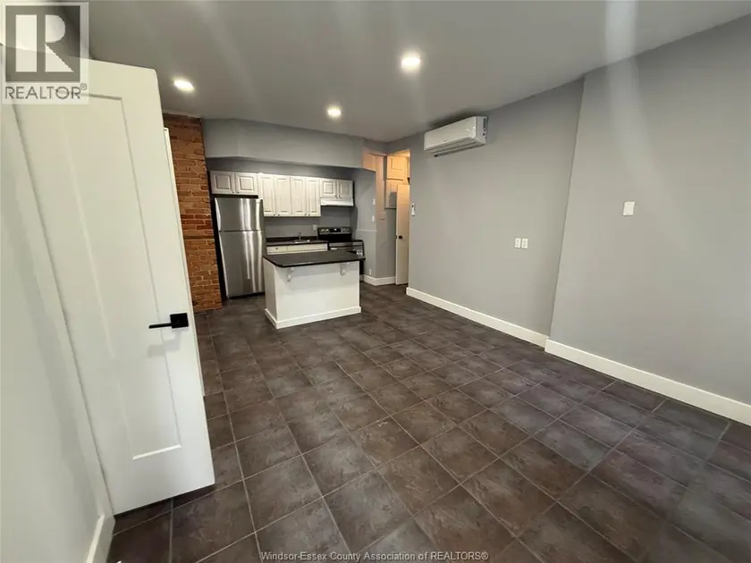 Apartment at 405 PELISSIER Unit# A, Windsor