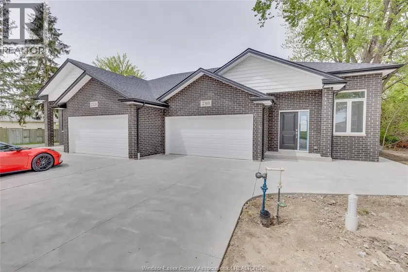 Semi-Detached/Link at 120 ANGELO AVENUE, LaSalle