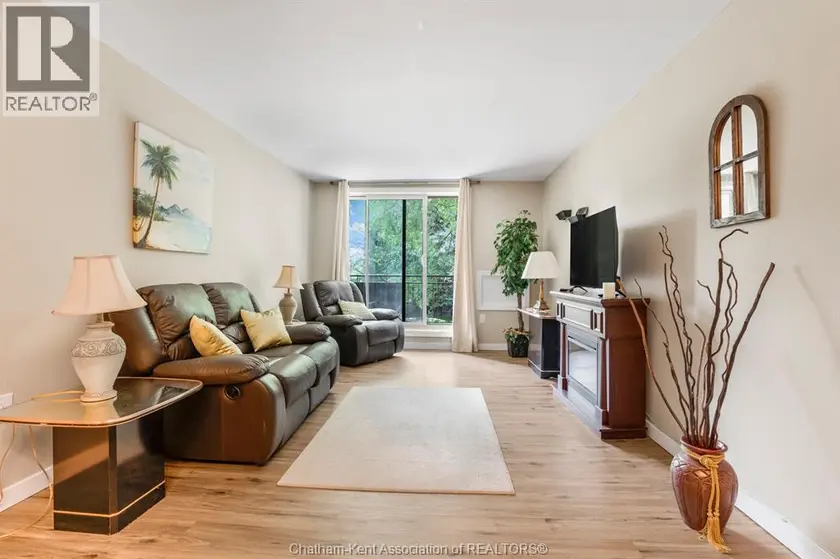 Apartment at 150 PARK AVENUE East, Chatham