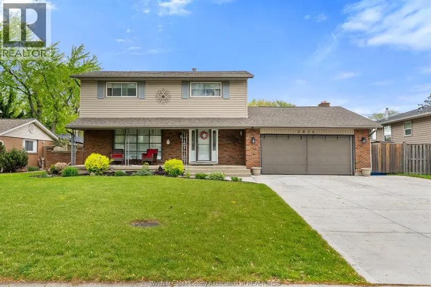 Detached at 2870 GLENWOOD AVENUE, Windsor