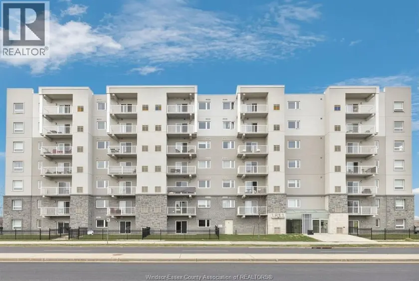 Apartment at 1611 BANWELL ROAD Unit# 120, Windsor
