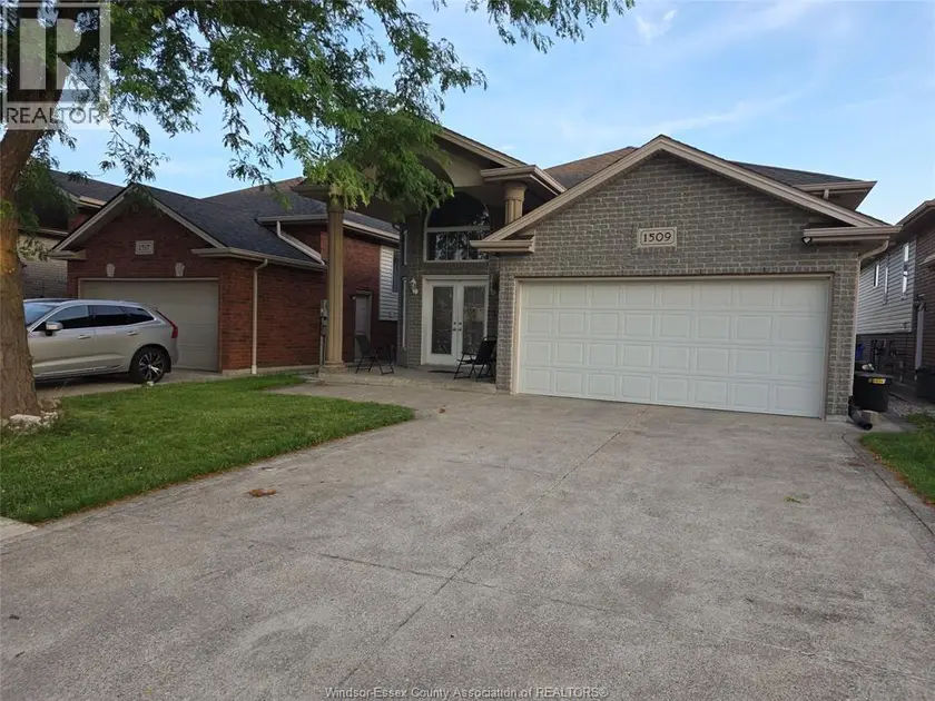 Detached at 1509 MERIDIAN STREET, Windsor