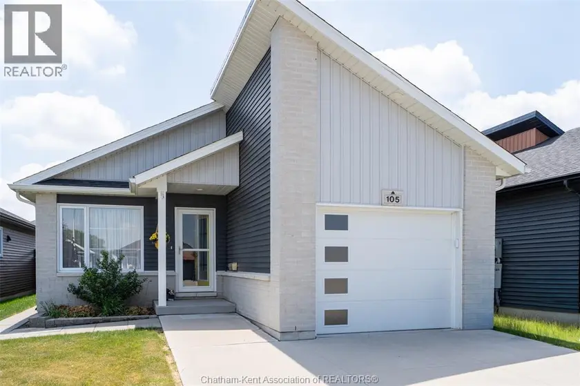 Detached at 105 Moonstone CRESCENT, Chatham