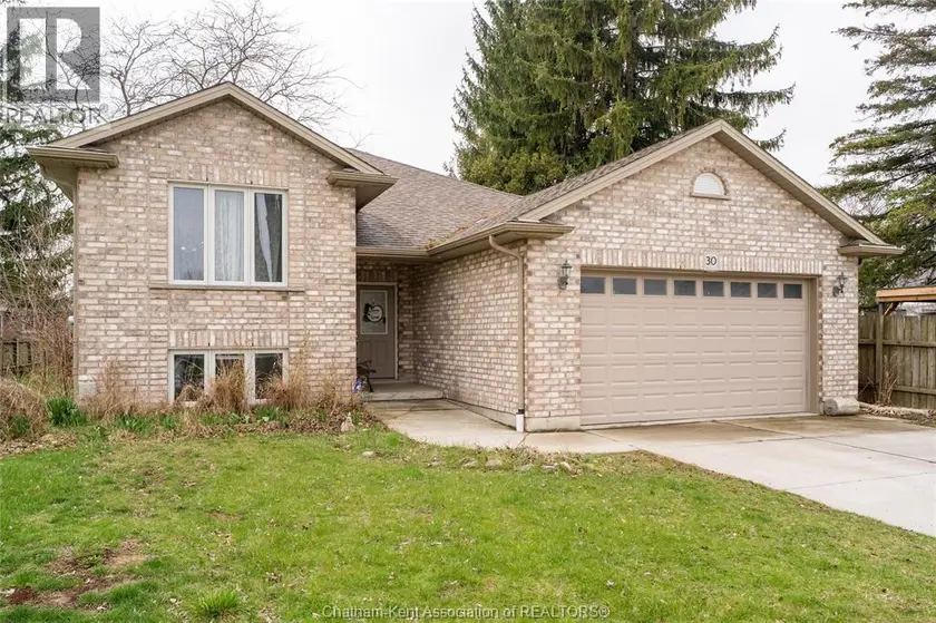 Detached at 30 St Michael AVENUE, Chatham