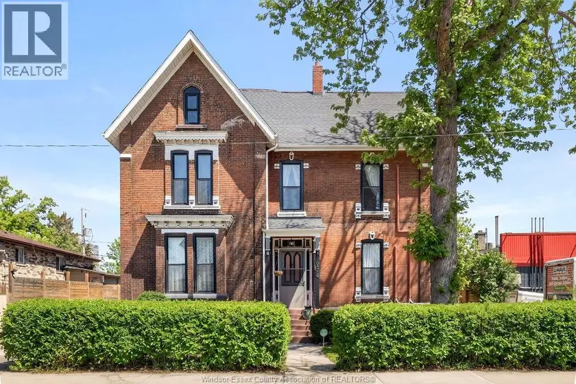 Detached at 274 CRAWFORD AVENUE, Windsor