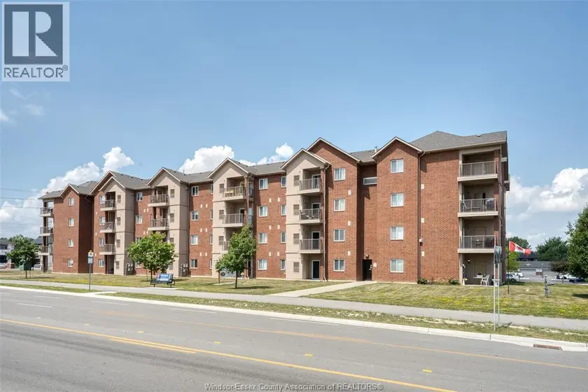 Apartment at 2650 Sandwich West PARKWAY Unit# 411, LaSalle