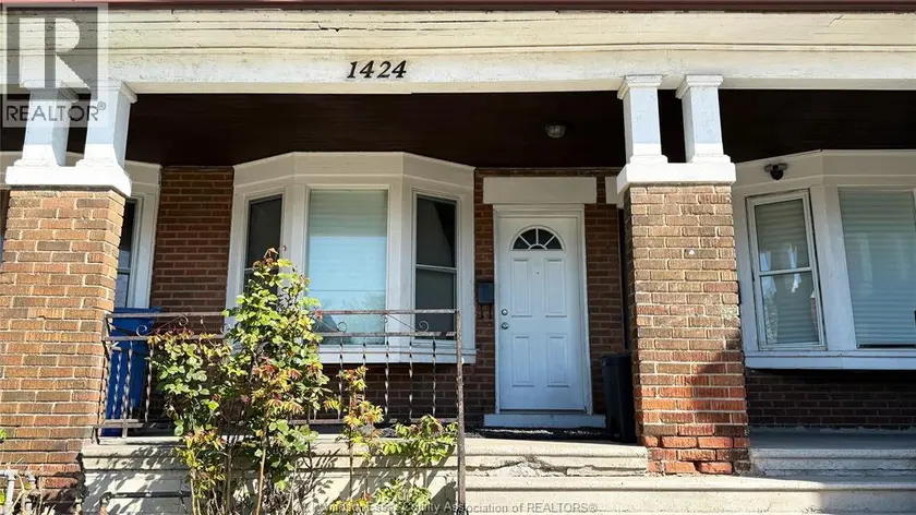 Townhouse at 1424 Wyandotte STREET West, Windsor