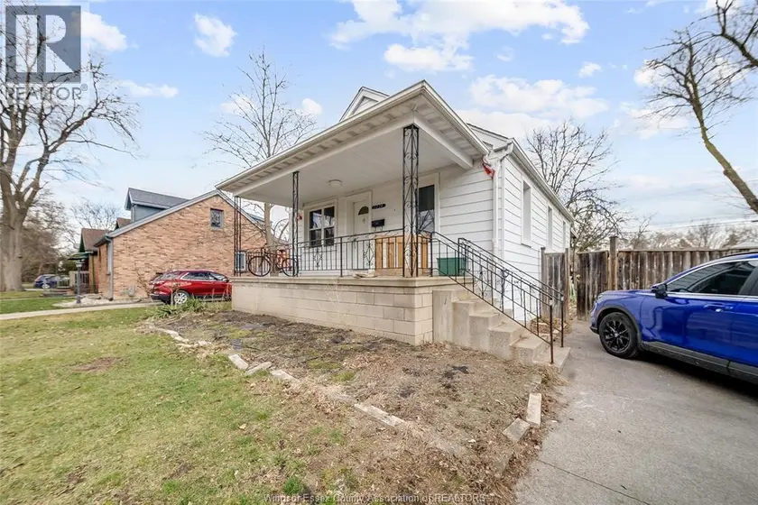 Detached at 2224 CHURCH STREET, Windsor