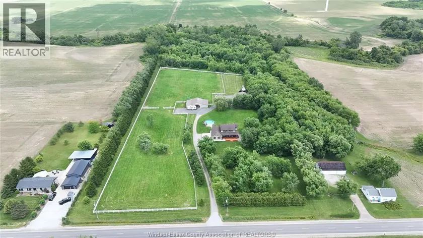 Detached at 1418 COUNTY RD 31, Lakeshore