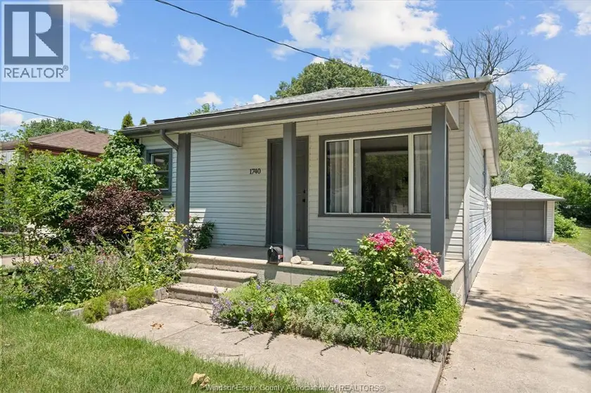 Detached at 1740 JEFFERSON, Windsor