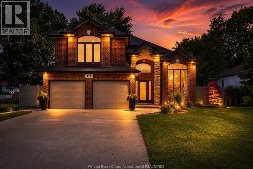 Detached at 355 SACRED HEART DRIVE, LaSalle