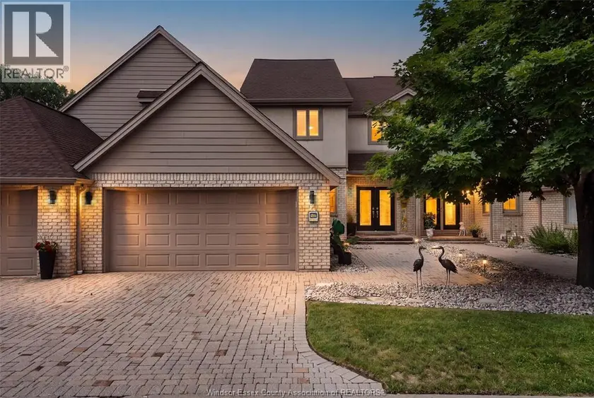 Townhouse at 186 CRYSTAL HARBOUR, LaSalle