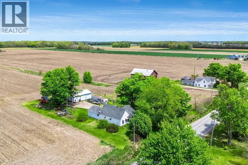 Detached at 250 Road 3 East, Kingsville