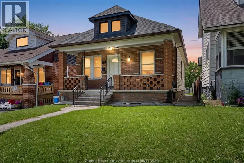 Detached at 673 RANDOLPH AVENUE, Windsor
