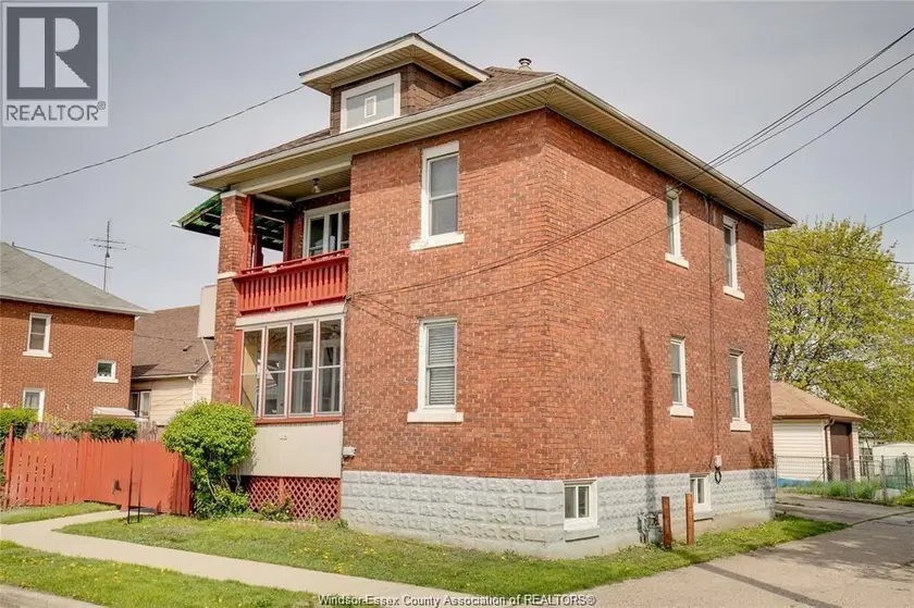 Multiplex at 1238-1240 NIAGARA STREET, Windsor